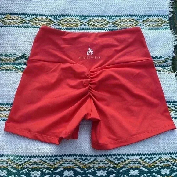 Ryderwear shorts - Picture 2 of 5